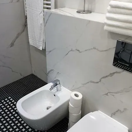 Lägenhet Apartament W11 *